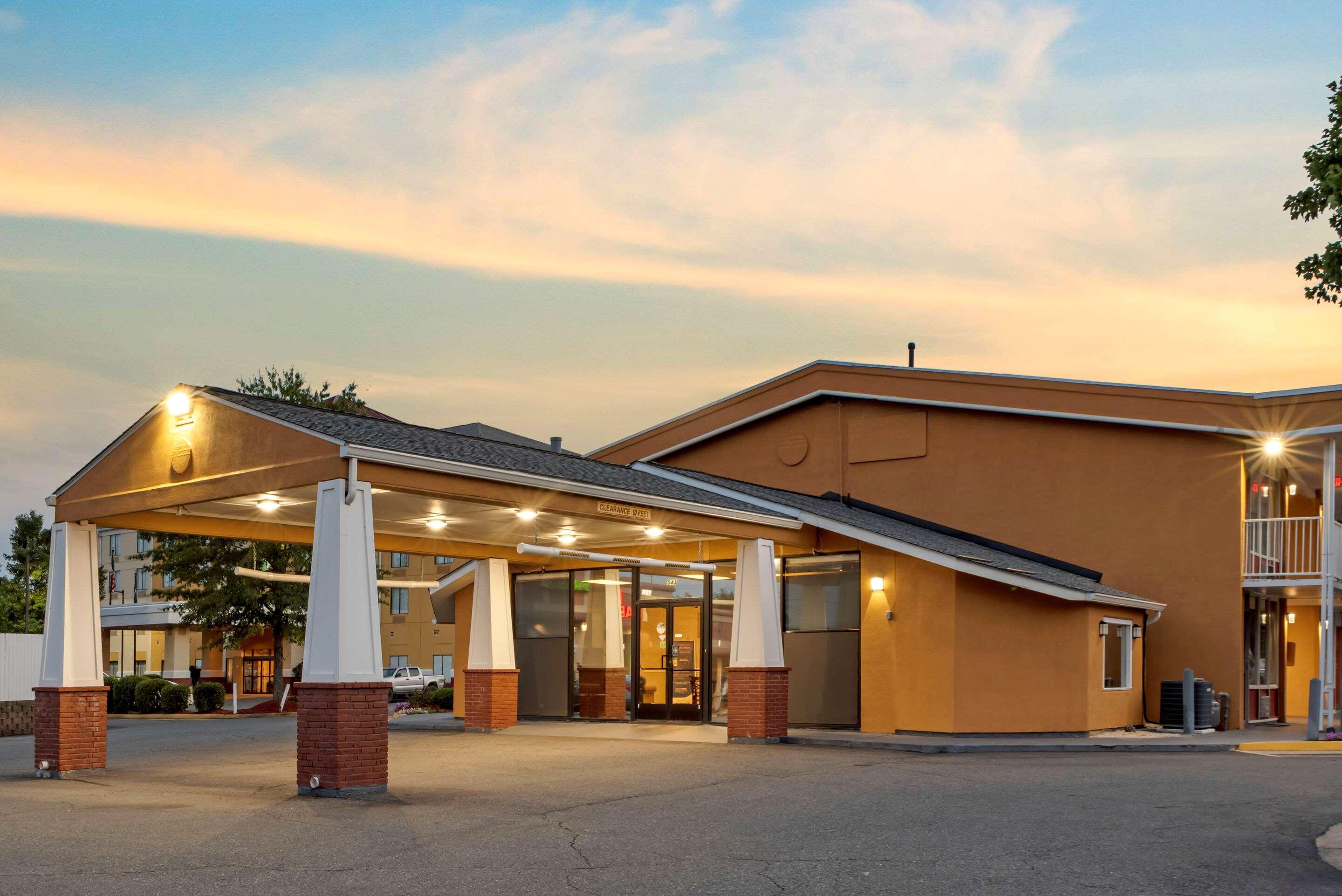 Quality Inn Fredericksburg Near Historic Downtown Luaran gambar